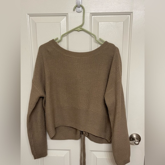 Fashion Nova Sweaters - Fashion Nova Sweater with tie back